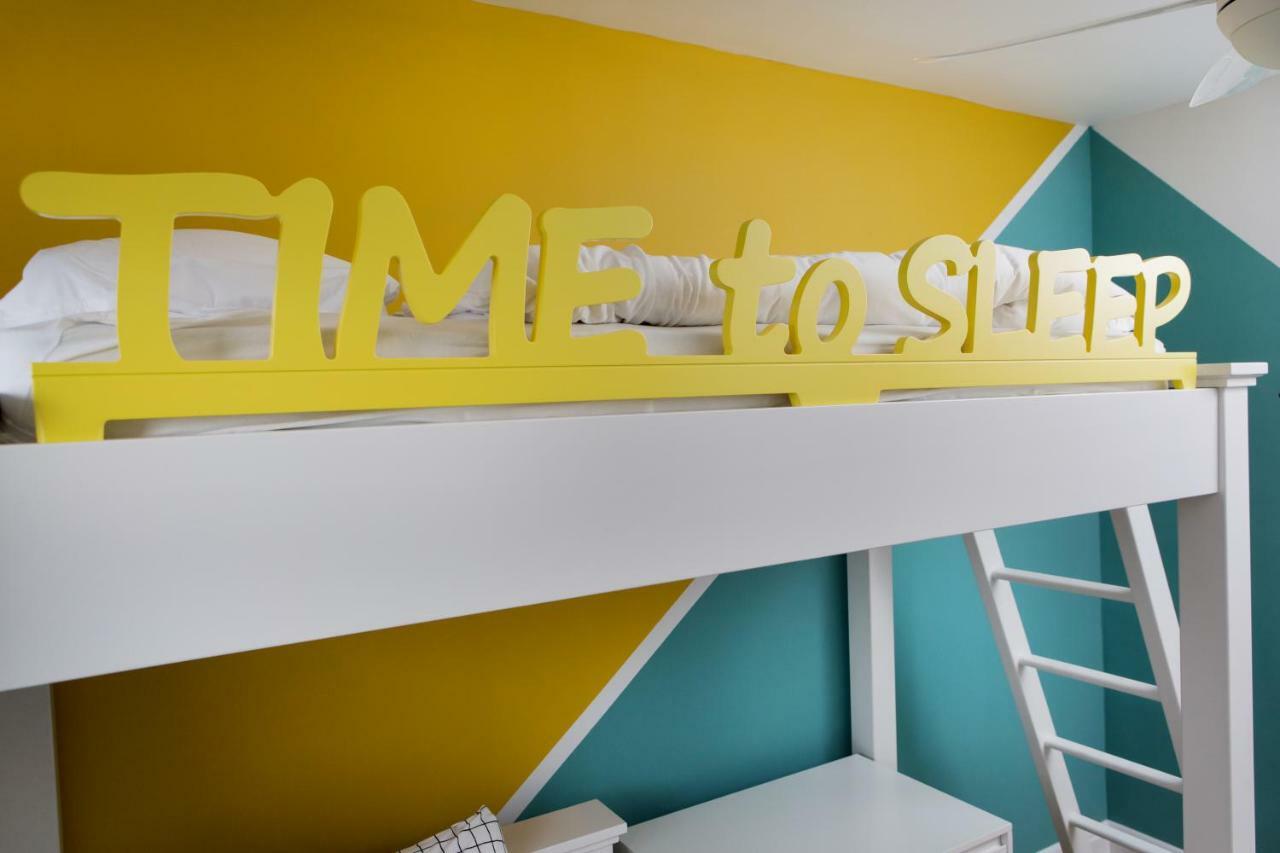 Colorful Bnb Apartment Haifa Exteriör bild